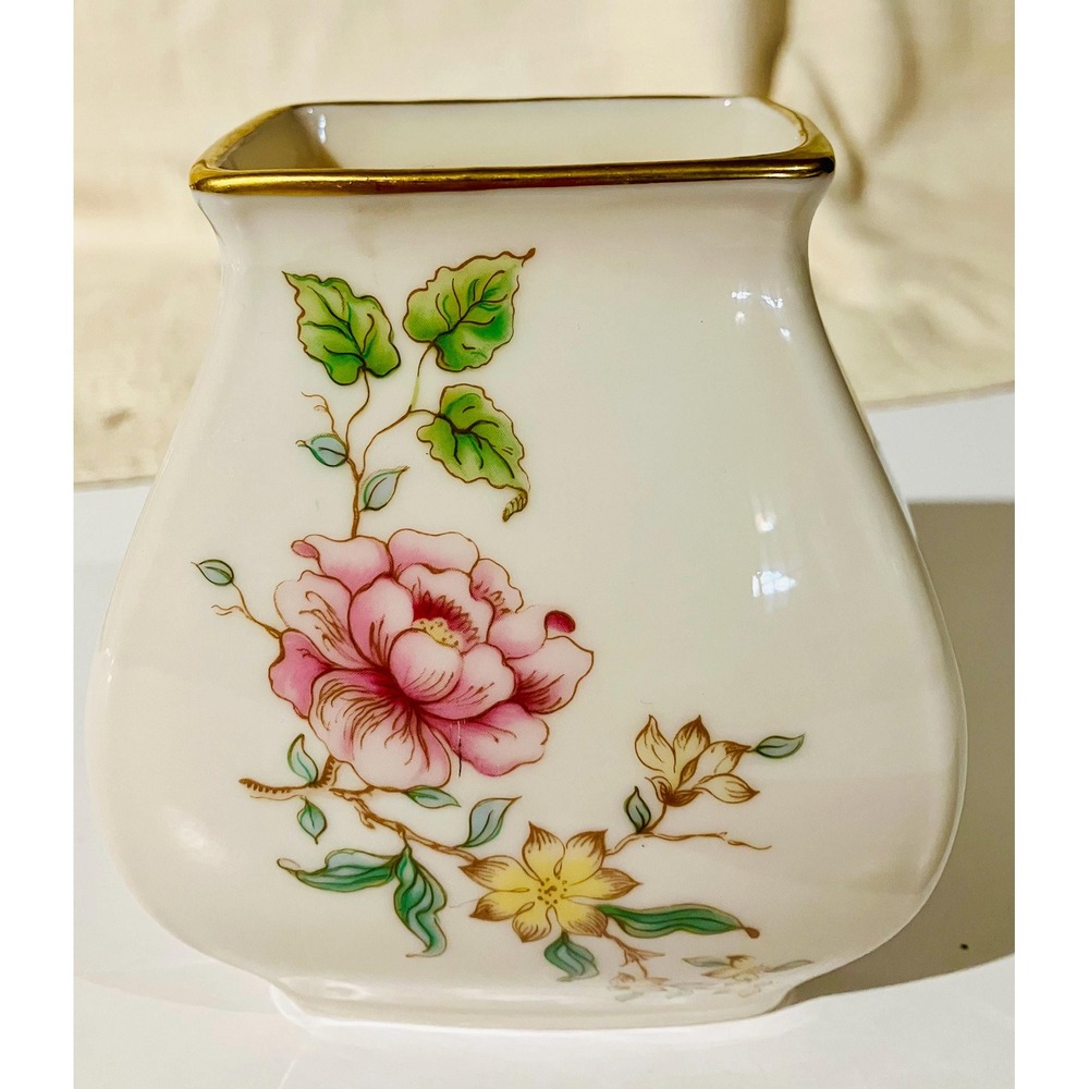 Lenox Floral Bud Vase Unisex OS Cream Excellent 24K Gold Trim 1980 Event
